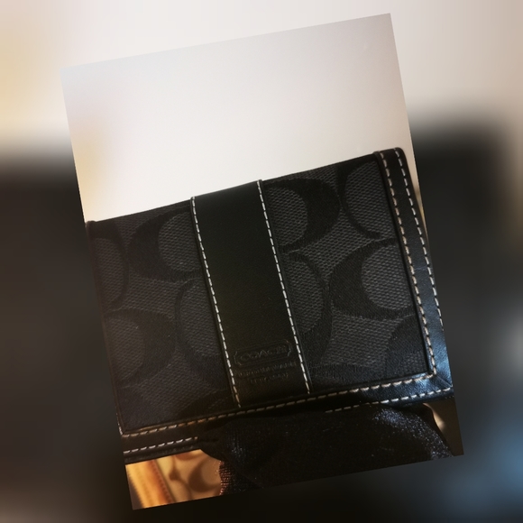 💥SUPER SALE💥 COACH Wallet Bundle - Picture 3 of 9